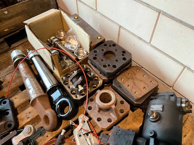 Machine onderdelen - afbeelding 2 van  10