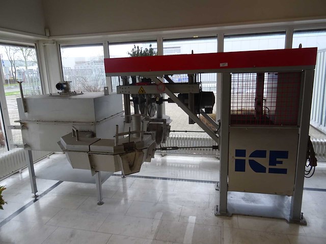 Machine tbv brandertechniek - afbeelding 1 van  8