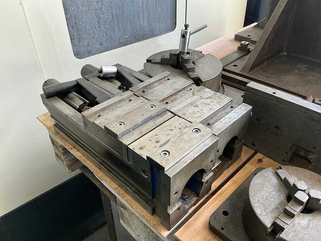 Machine toebehoren - afbeelding 4 van  4