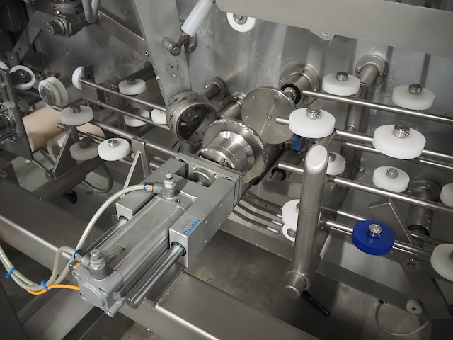 Machinefabriek hendriks b.v. - afbeelding 16 van  17