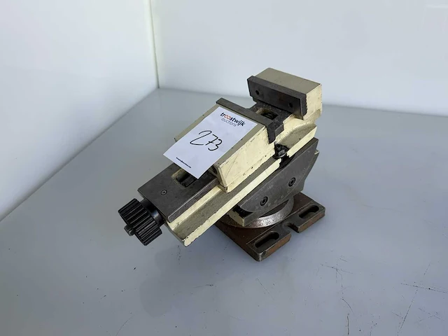 Machineklem - kantelbaar, draaibaar - machineklem - afbeelding 1 van  6