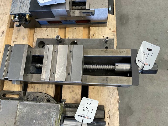 Machineklem - afbeelding 3 van  3
