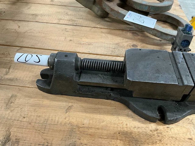 Machineklem - afbeelding 4 van  4