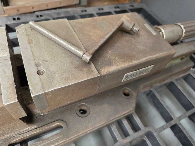 Machineklem - afbeelding 5 van  5