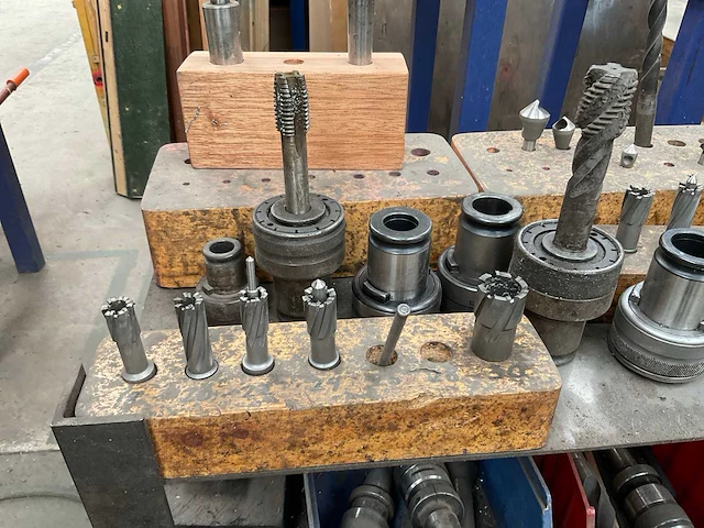 Machineklemmen en boren - afbeelding 8 van  10