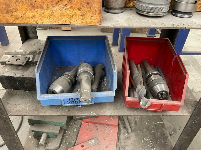 Machineklemmen en boren - afbeelding 9 van  10