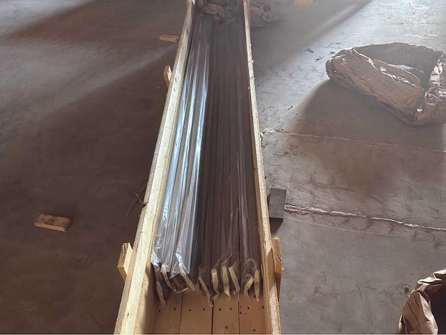 Machineonderdelen lot 5 - afbeelding 2 van  111