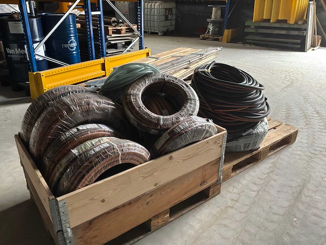 Machineonderdelen lot 5 - afbeelding 13 van  111