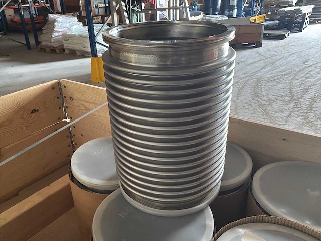 Machineonderdelen lot 5 - afbeelding 98 van  111