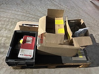 Machineonderdelen lot 5 - afbeelding 7 van  115