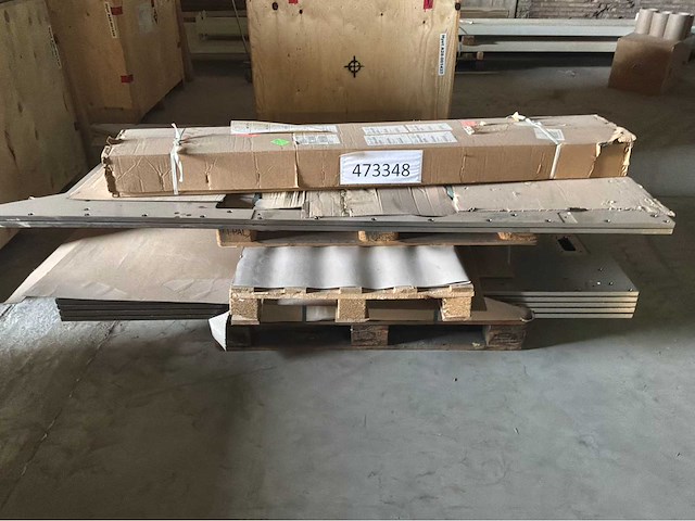 Machineonderdelen lot 5 - afbeelding 72 van  115