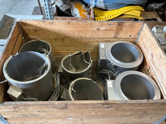 Machineonderdelen, voorraad en stellingen - afbeelding 3 van  17
