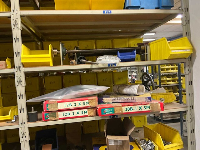 Machineonderdelen - afbeelding 3 van  164