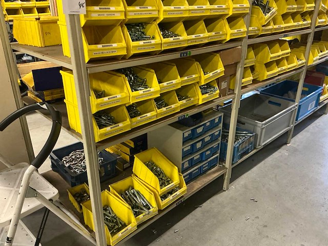Machineonderdelen - afbeelding 6 van  164