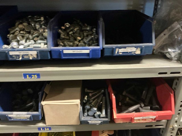 Machineonderdelen - afbeelding 13 van  164