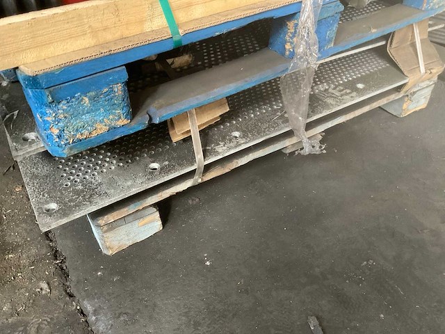 Machineonderdelen - afbeelding 3 van  7