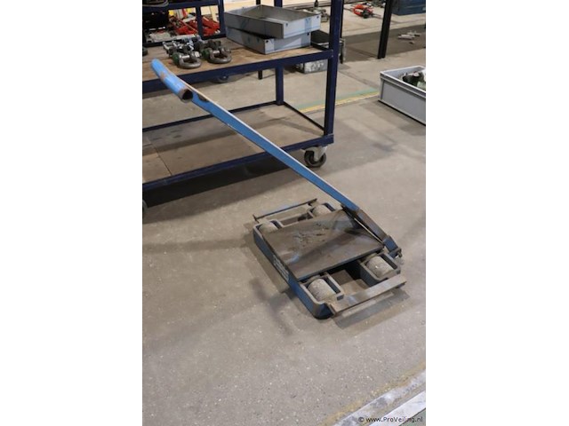 Machineroller met stuurstang - afbeelding 1 van  6