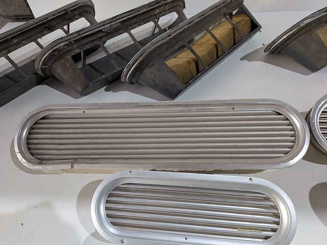Machineruimte ventilatierooster gebo - afbeelding 6 van  19