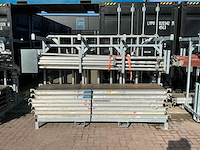 Machines en gereedschappen afkomstig van bouwbedrijf, ex-rental materieel, opslagloodsen, hangars en shelters