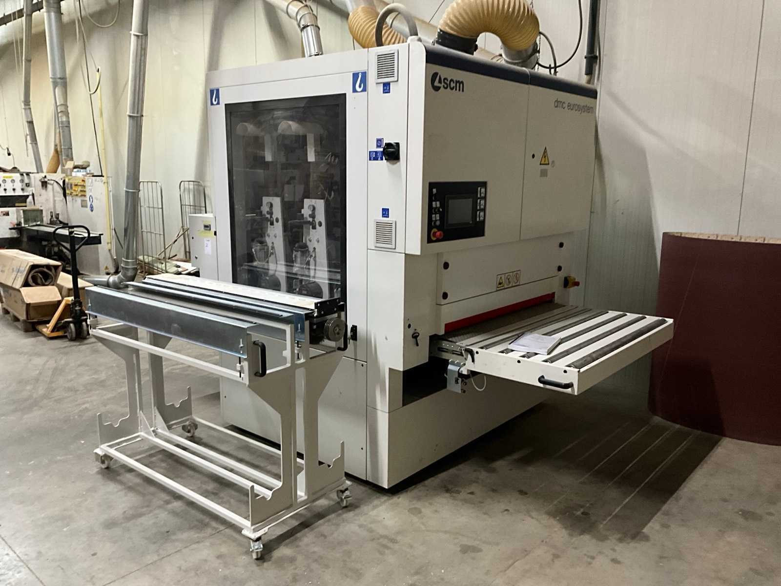 Machines voor houtbewerking, houtvoorraad, werkplaatsinventaris