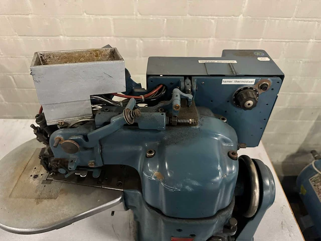 Machines voor schoenreparatie & -productie (5x) - afbeelding 24 van  27
