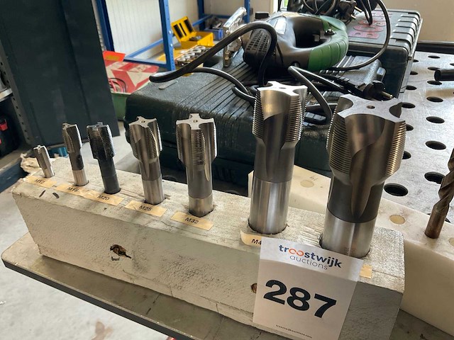 Machineschroeftappen en -boren - afbeelding 3 van  5