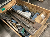 Machinetoebehoren - afbeelding 2 van  19