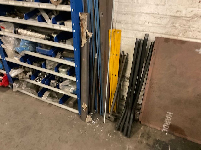 Machinetoebehoren - afbeelding 5 van  15