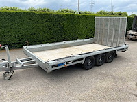 Machinetransporter hulco terrax 3 2024