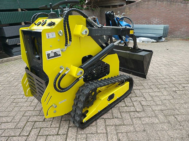 Machpro - 2025 - mps330 - skid steer loader - afbeelding 16 van  20