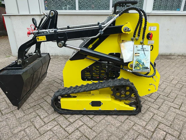 Machpro - 2025 - mps330 - skid steer loader - afbeelding 12 van  19