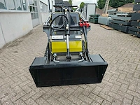 Machpro - 2025 - mps330 - skid steer loader - afbeelding 18 van  19