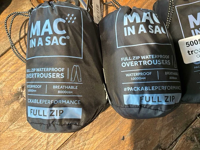 Macinasack maat m regenkleding (4x) - afbeelding 5 van  6