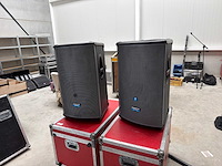 Mackie active sa1521z speaker met flightcase (2x)