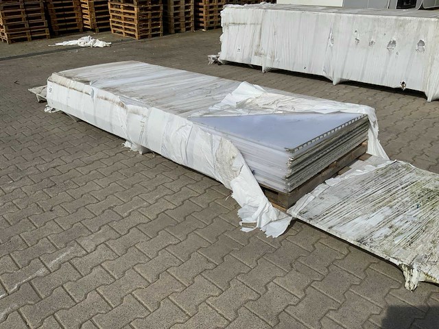 Macrolux multiwall - polycarbonaat plaat 3000x980x18mm (14x) - afbeelding 2 van  6