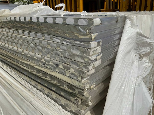Macrolux multiwall - polycarbonaat plaat 3000x980x18mm (20x) - afbeelding 6 van  6
