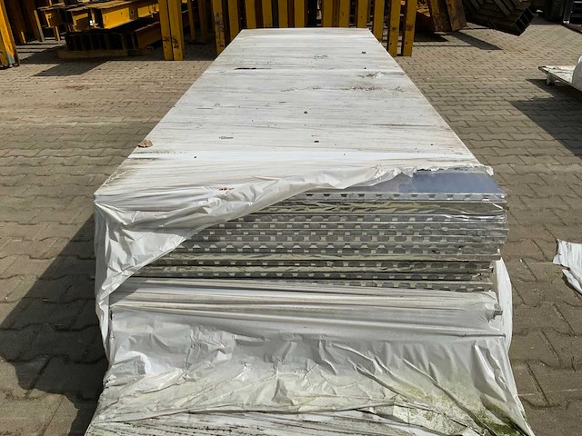 Macrolux multiwall - polycarbonaat plaat 3000x980x18mm (20x) - afbeelding 4 van  6