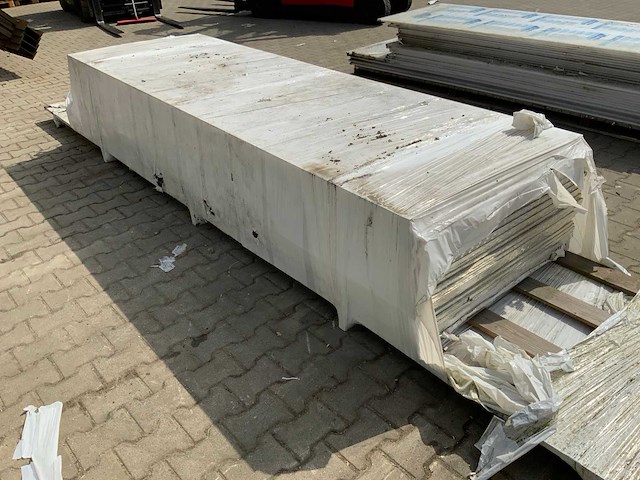 Macrolux multiwall - polycarbonaat plaat 3000x980x18mm (26x) - afbeelding 2 van  4