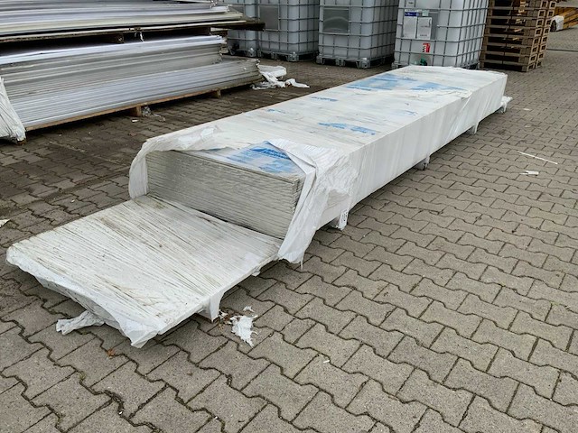 Macrolux multiwall - polycarbonaat plaat 3500x980x18mm (19x) - afbeelding 1 van  7