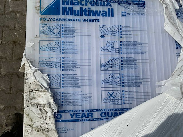 Macrolux multiwall - polycarbonaat plaat 3500x980x18mm (39x) - afbeelding 4 van  5