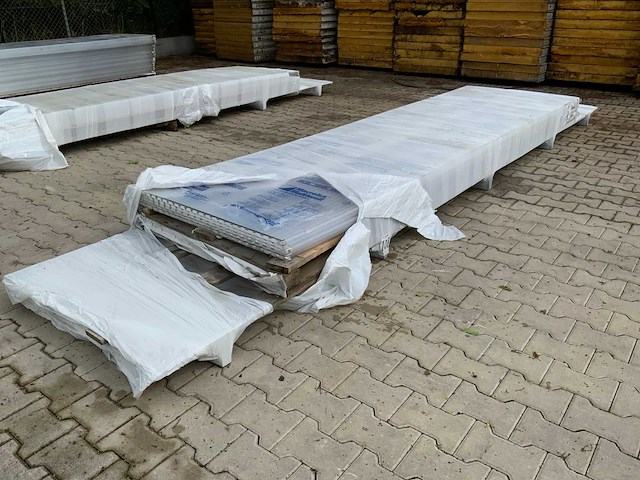 Macrolux multiwall - polycarbonaat plaat 3500x980x18mm (5x) - afbeelding 1 van  6