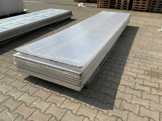 Macrolux multiwall - polycarbonaat plaat 4000x980x18mm (16x) - afbeelding 1 van  1