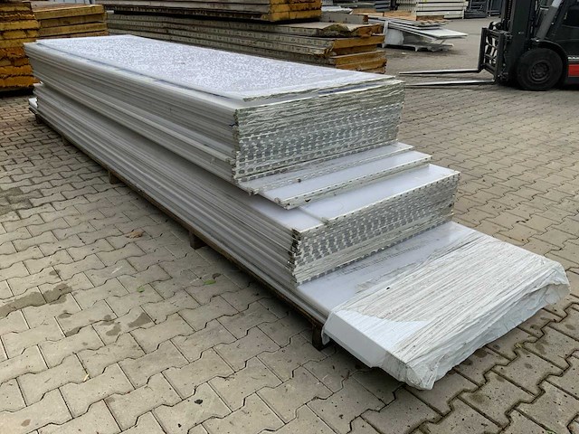 Macrolux multiwall - polycarbonaat plaat mix 3500/5000x980x18mm (42x) - afbeelding 4 van  6
