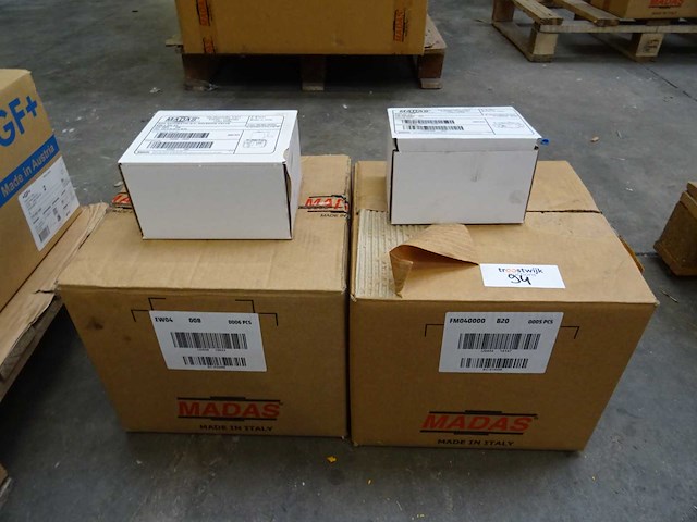 Madas - gasklep en gasfilter (11x) - afbeelding 1 van  3