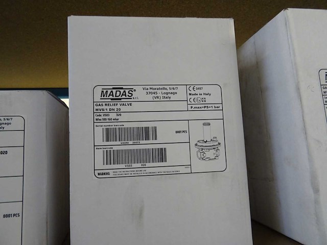 Madas - gasregelaar (42x) - afbeelding 12 van  13