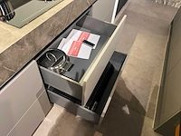 Made by das - showroomkeuken met apparatuur - afbeelding 21 van  51