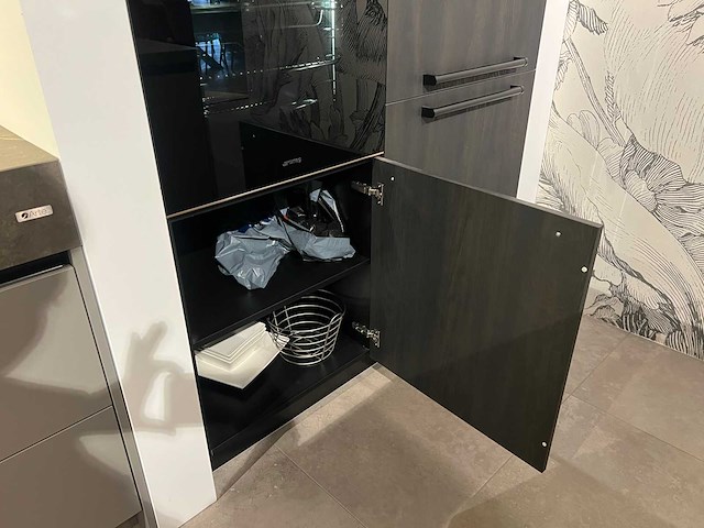 Made by das - showroomkeuken met apparatuur - afbeelding 28 van  51