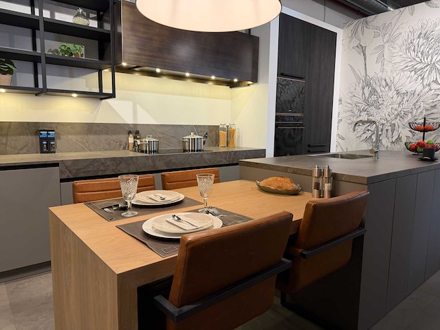 Made by das - showroomkeuken met apparatuur - afbeelding 51 van  51