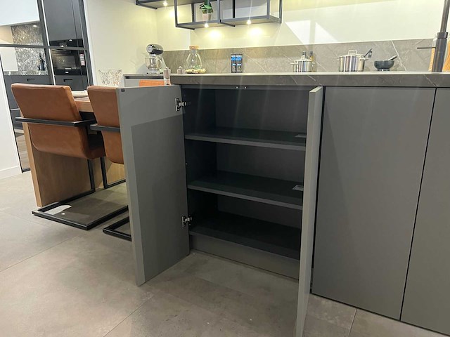 Made by das - showroomkeuken met apparatuur - afbeelding 7 van  51