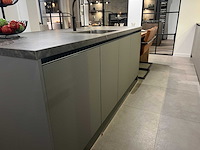 Made by das - showroomkeuken met apparatuur - afbeelding 9 van  51